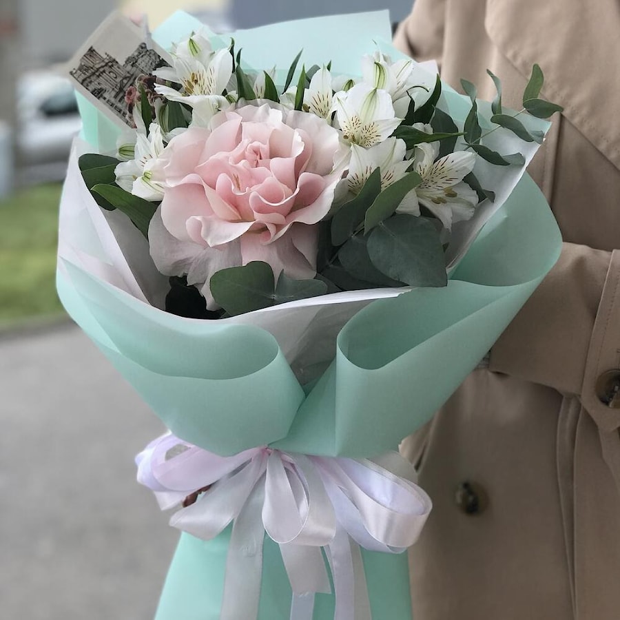 Букет «Один бирюзовый француз»