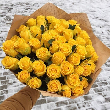 Букет жёлтых роз "Привязанность" от магазина цветов в Минске  