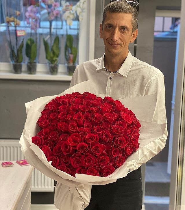 101 роза