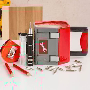 Как оригинально упаковать подарок ко дню мужчины