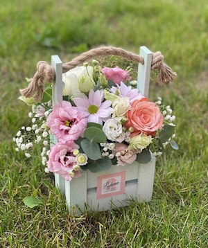 Деревянная коробочка с розами "Август"