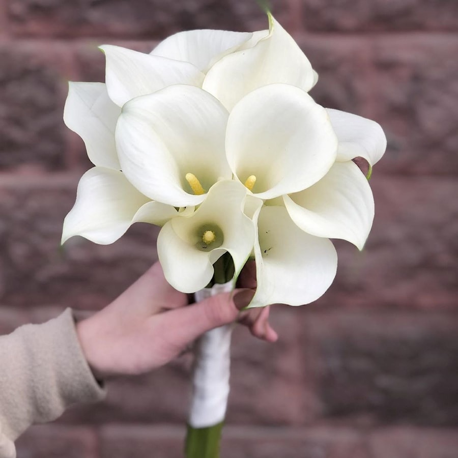 Свадебный букет невесты "Из Белых Калл"